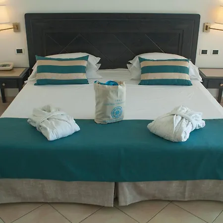 Th - Grand Elba International Каполивери